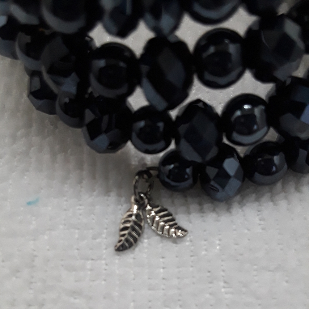 Handcrafted wrap bracelet. - Picture 4 of 4